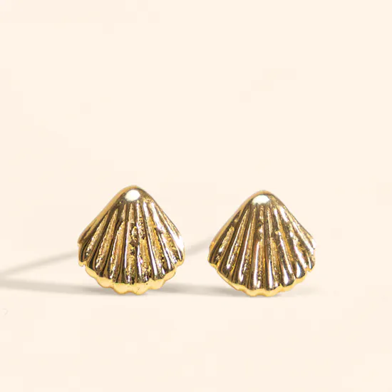 Miss L' Seashell Gold Stud Earrings