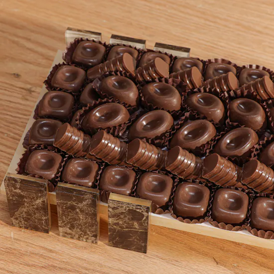 Floward Luxurious Chocolate Tray