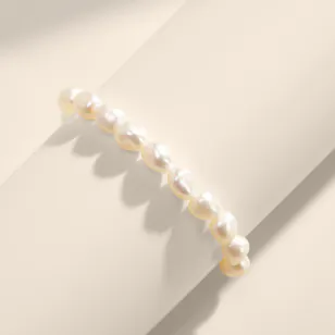 Damas Kiku Pearl String Bracelet Damas Kiku Pearl String Bracelet