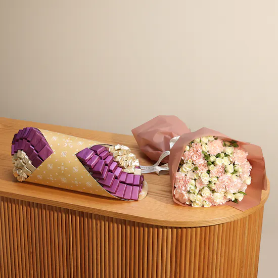 Linne Assorted Wrapped Chocolates Bouquet | Delicate Flowers Bouquet