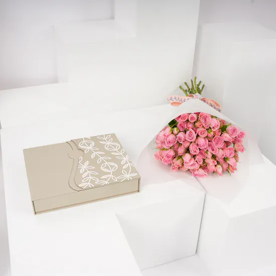 Floward Crunchy Chocolate Box | Baby Roses