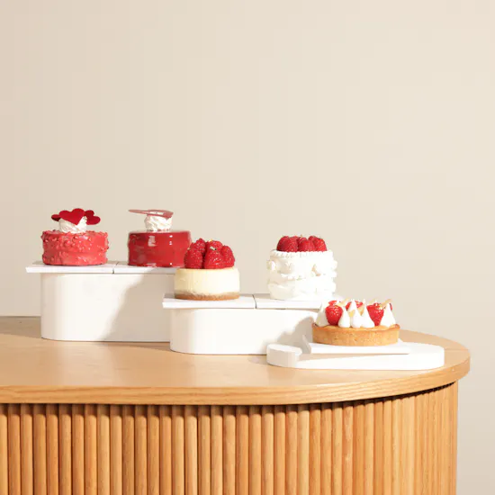 Patisserie By Guillermo Palomo Petite Cakes