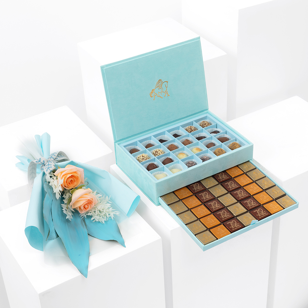 Godiva Large Royal Box | Peach Roses