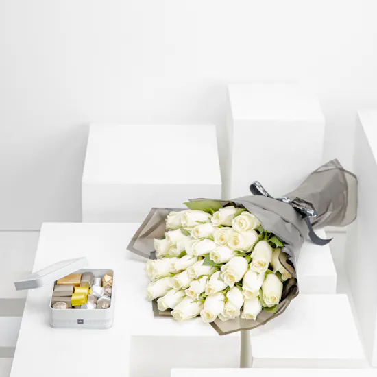 Patchi 250g Chocolate Box | White Roses