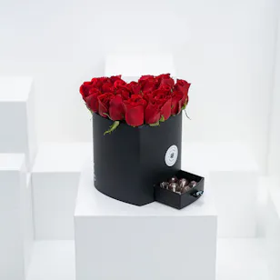 Heart Box of Roses & Chocolate Heart Box of Roses & Chocolate