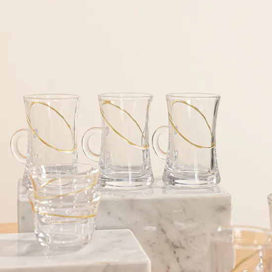 مجموعة فناجين قهوة وإستكانات رينغز باللون الذهبي من صفاة هوم
