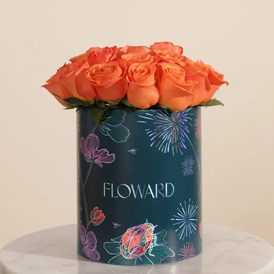 Pearly Orange Rose Box | 25 Flowers