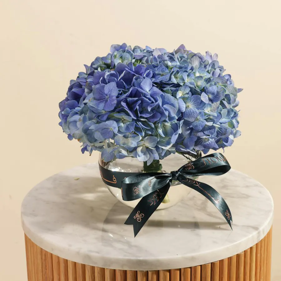 Elegant Hydrangea Vase 2