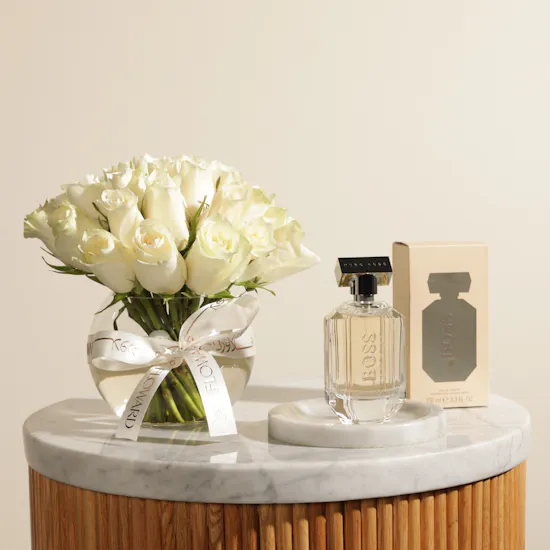 Hugo Boss Boss The Scent Pure Accord for Her | I Love You Flower Vase