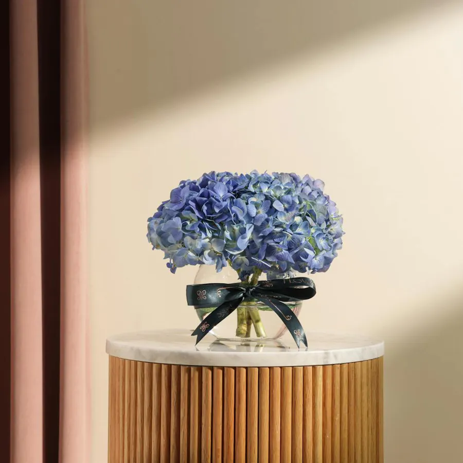 Elegant Hydrangea Vase 1
