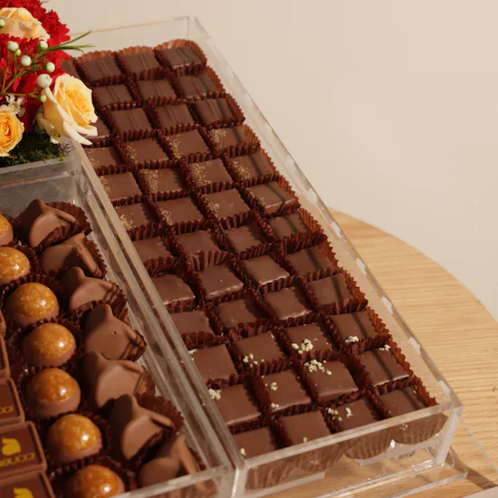 Abucci Lavish Chocolate Tray | Classic Flowers