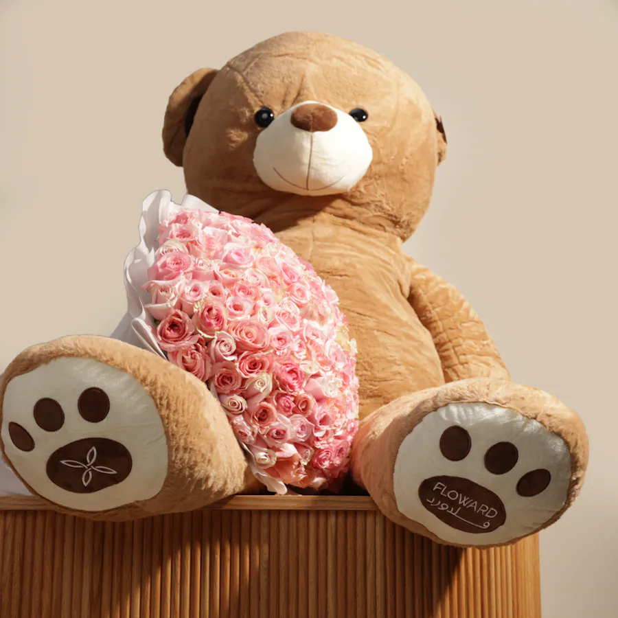 Floward Huge Teddy Bear | 150 Pink Roses 1