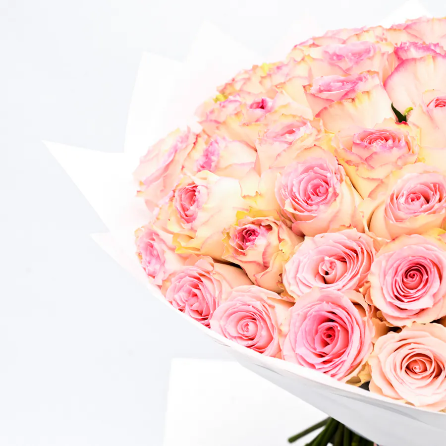 Brown Leather Box& 70 Pink Roses 3