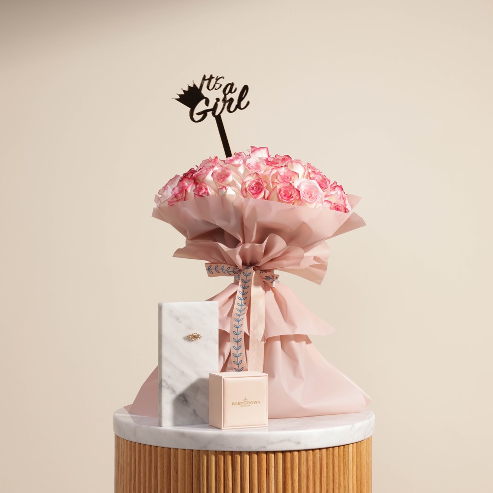 Baby Crown Gold Pin | Roses Bouquet