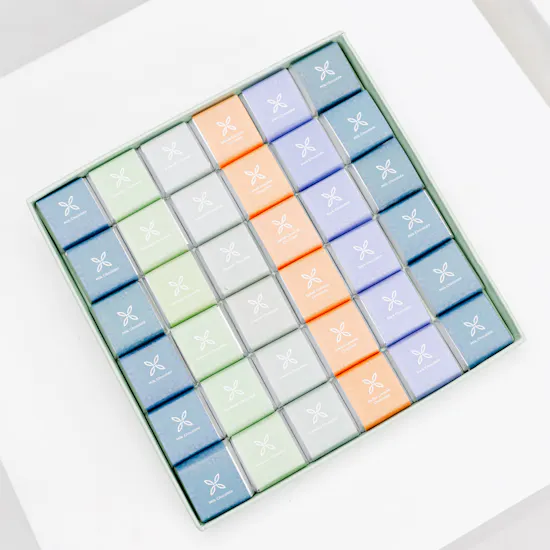 Floward Medium Chocolate Box | Flowers Heart