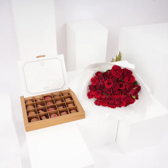Levo Chocolates Small Box | Red Baby Roses Vase