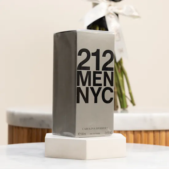 Carolina Herrera 212 NYC For Men | City's Soul Flowers Bouquet
