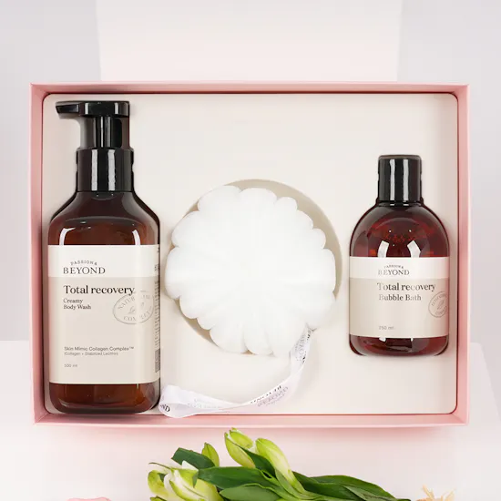 The Face Shop Beyond Total Recovery Body Set | Light Pink