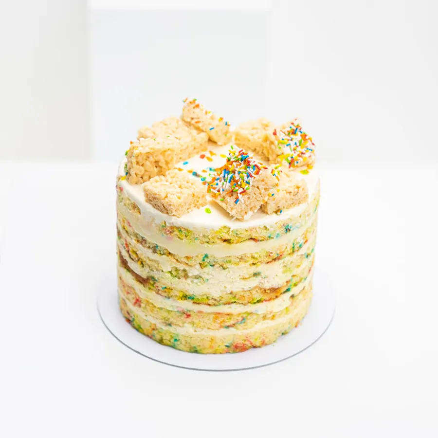 Sugar Moo White Velvet Party Cake 3