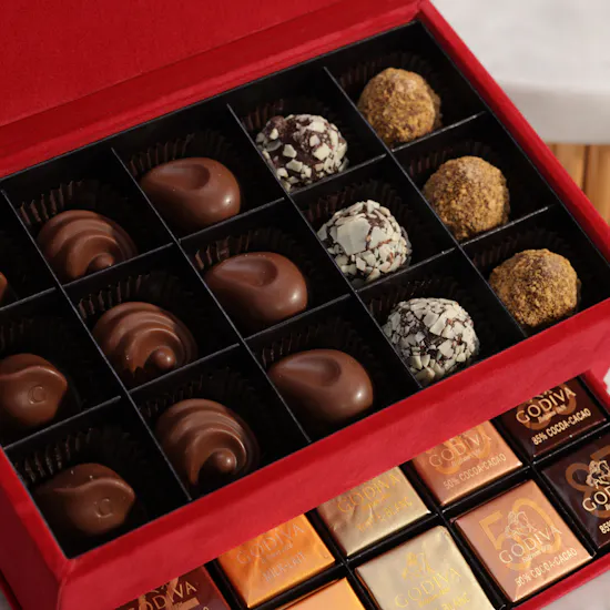 Godiva Small Royal Chocolate Box | Whispered Blooms Vase