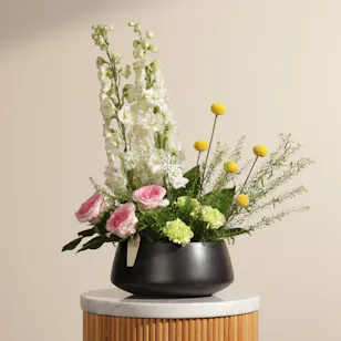 Pure Allure Flower Vase