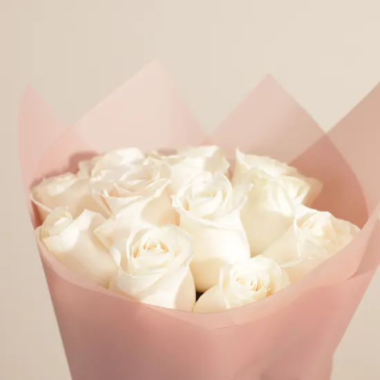 Godiva Fabric Carré Chocolate Box | Majestic Flowers Bouquet