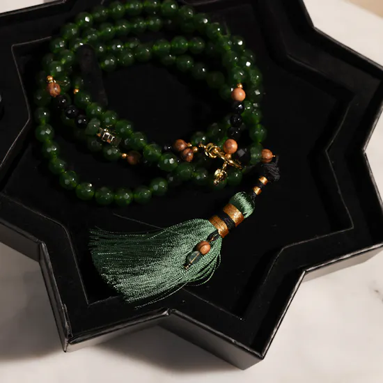 Tasneem Eshki Amen Green Rosary