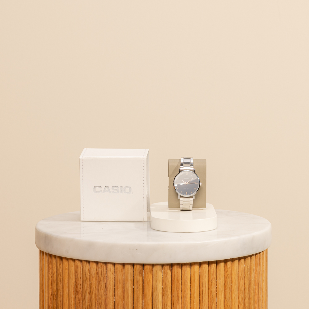 ساعة للرجال ستانلس ستيل من كاسيو 