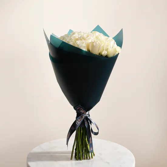 Charming White | Roses Bouquet