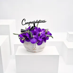 purple Graduation vase Arabic topper