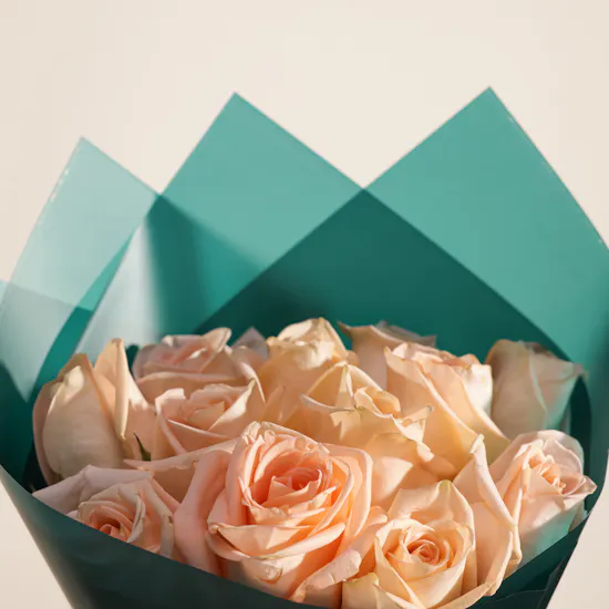 Abdul Samad Al Qurashi Super Agarwood Oil | Ethereal Peach Roses Bouquet