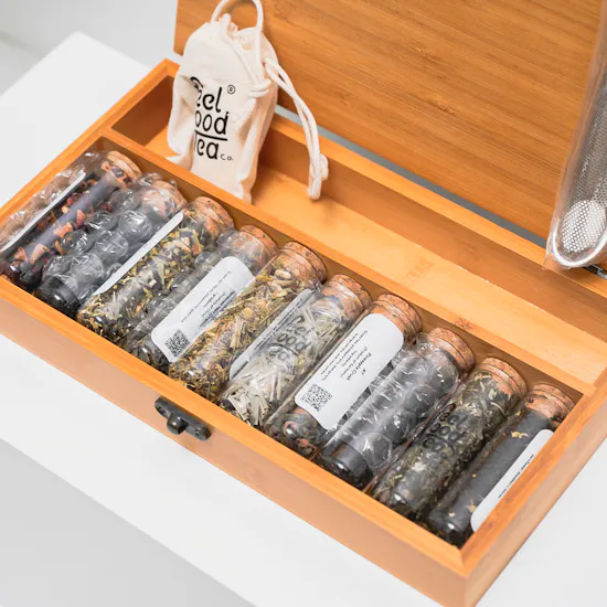 Feel Good Tea Wooden Box | White Liliums Bouquet