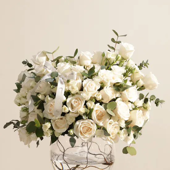 Calm Radiance Flower Vase