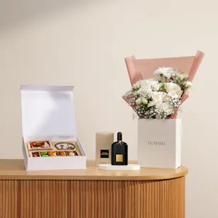 MyGovindas Rakhi Divine Bond Sweets Box | Cherished Memories Perfume and Flowers MyGovindas Rakhi Divine Bond Sweets Box | Cherished Memories Perfume and Flowers