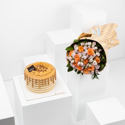 Flowers Bouquet | Voila Caramel Cake