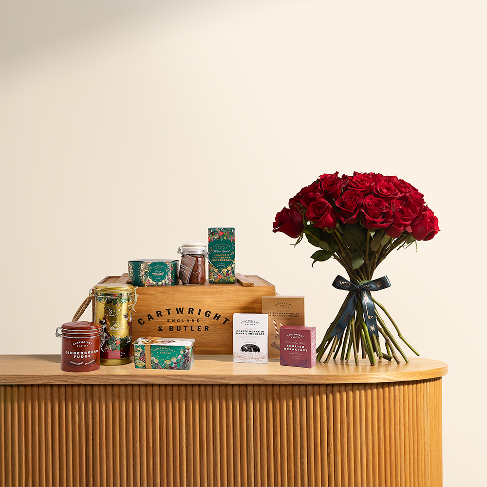 Cartwright & Butler Festive Christmas Crate | Love Roses Bouquet ♡