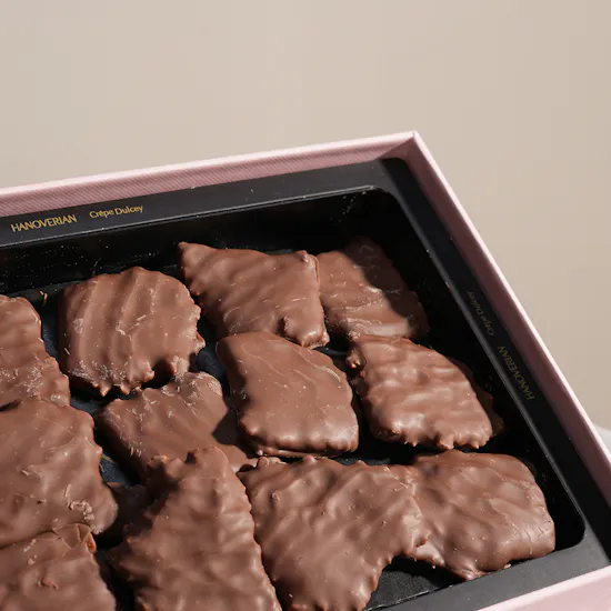 Hanoverian Crepe Dolce Box | 30 Pieces
