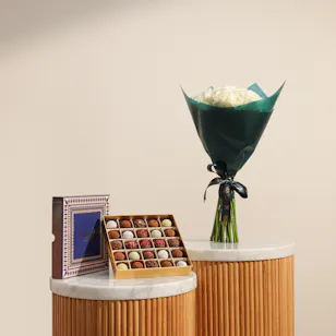Charbonnel et Walker Victorian Truffle Box | Unique Flowers Arrangement