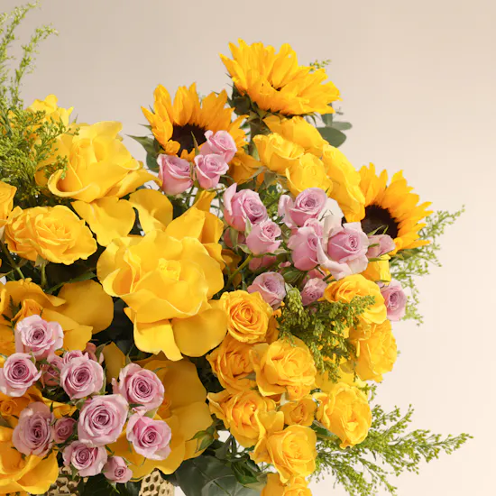 Golden Mirage Flower Vase