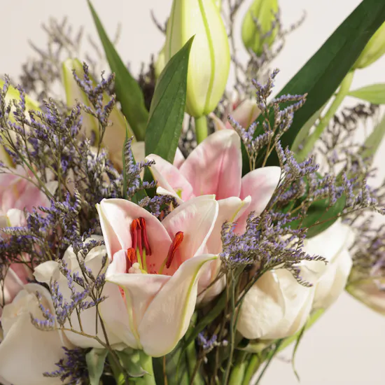 Lapis Diamond Gold Necklace | Kiss Flowers Vase