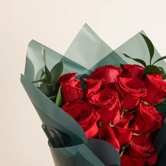 Haute Boutique Mini Love Chocolate Box | Heartleaf Elegance Flower