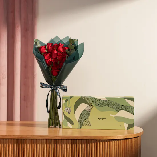Nagwa Wrapped Rahash Wafer Biscuit Box | Blush Serenity Flowers