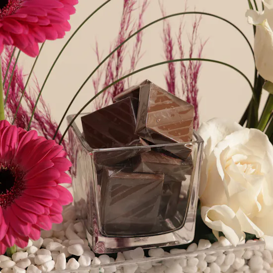 Floward Square Plain Chocolates | Vibrant Colors Flowers Vase