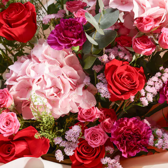 Rose Charm Flowers Bouquet
