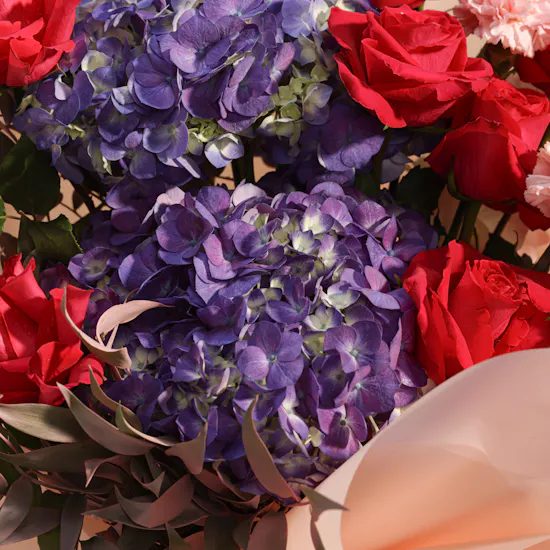 Floward Happy Birthday Butterfly Cake | Birthday Stunning Vase