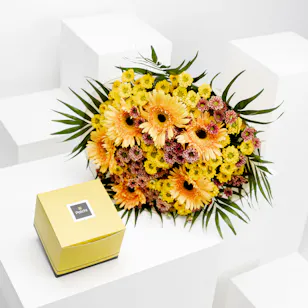 Patchi 500g Chocolate Box | Flowers Bouquet Patchi 500g Chocolate Box | Flowers Bouquet