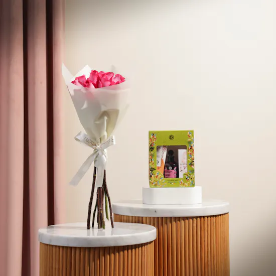 Yves Rocher Botanical Fresh Women’s Kit | Alluring Roses Bouquet
