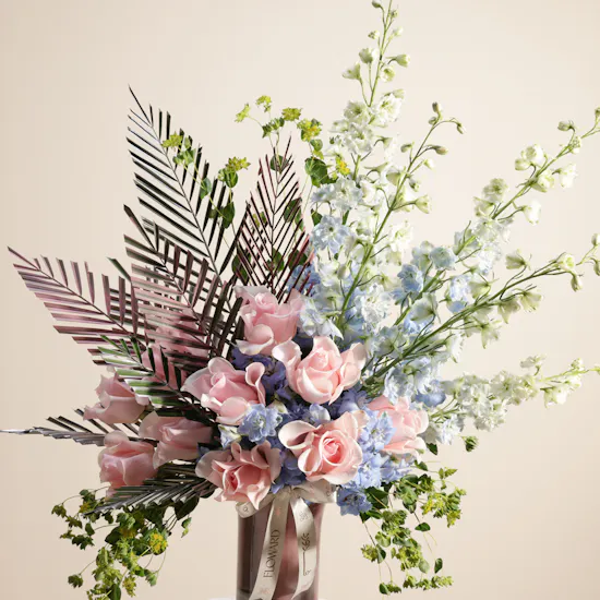 Lush Colorwave Flowers Vase
