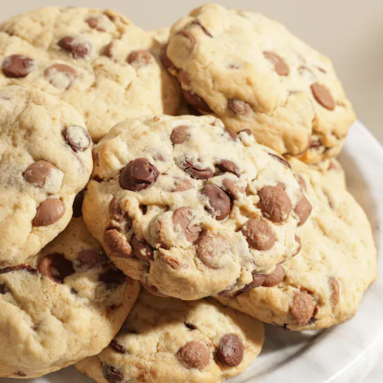 Mathaaq Eid Original Chocolate Cookies Box