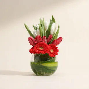 Crown of Beauty Flower Vase